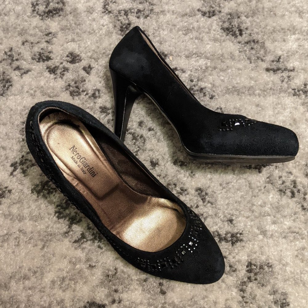 Stiletto - Picture 5 of 5